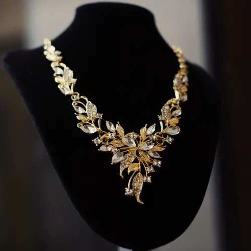 Collar Imperial Leaf